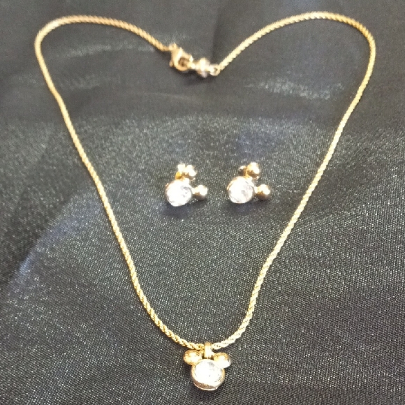 Disney Jewelry - DISNEY NAPIER Gold Tone Necklace And Earrings Set.